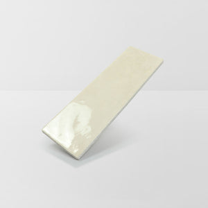 
                  
                    Sola Pearl Gloss Tile 75x230 $79.95m2 (sold by 0.97m2 Box)
                  
                